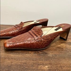 RARE New Giorgio’s of Palm Beach alligator mules/shoes made in Italy